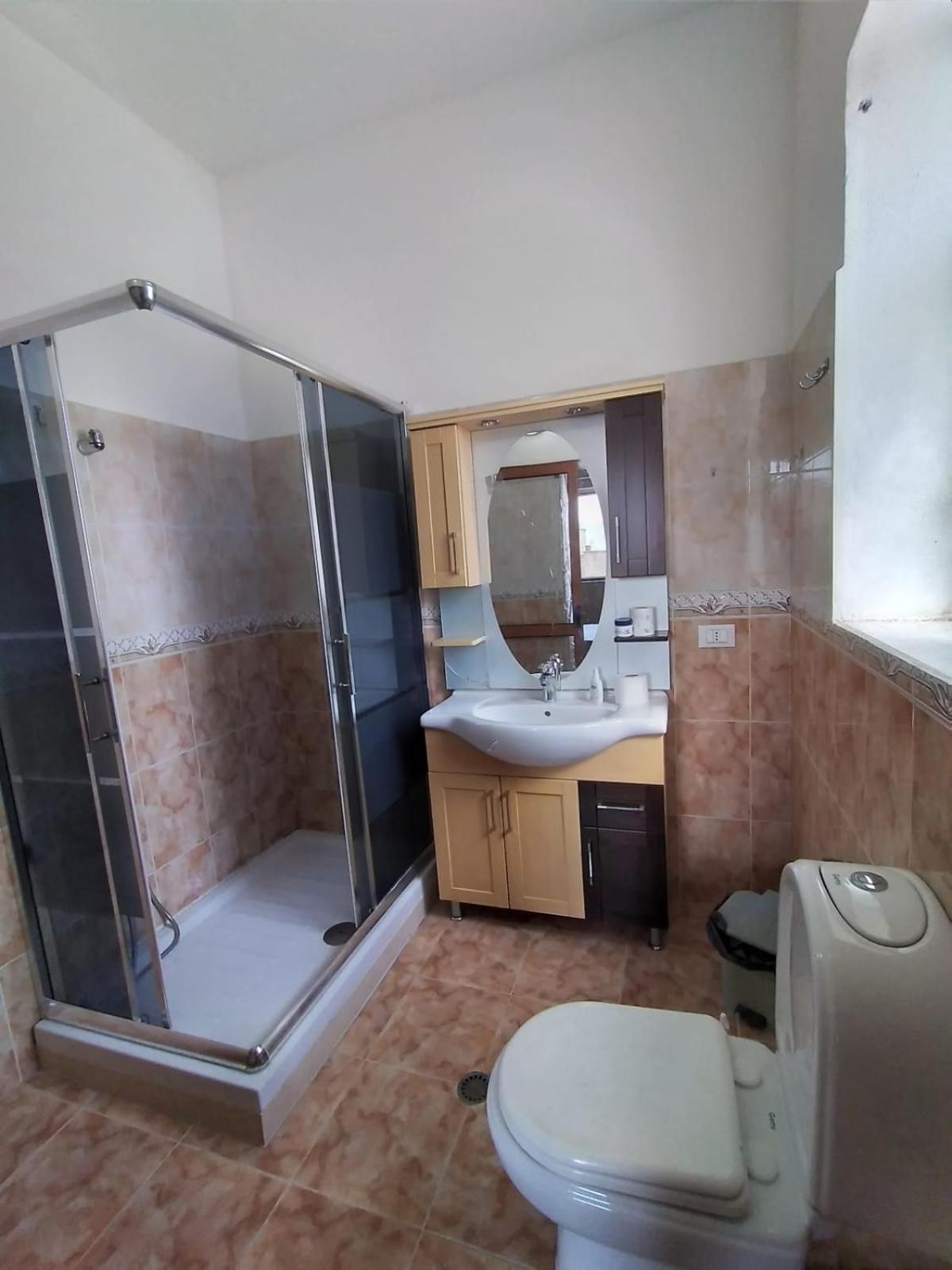 Our Way Guest House & Hostel Shkodër Rum bild