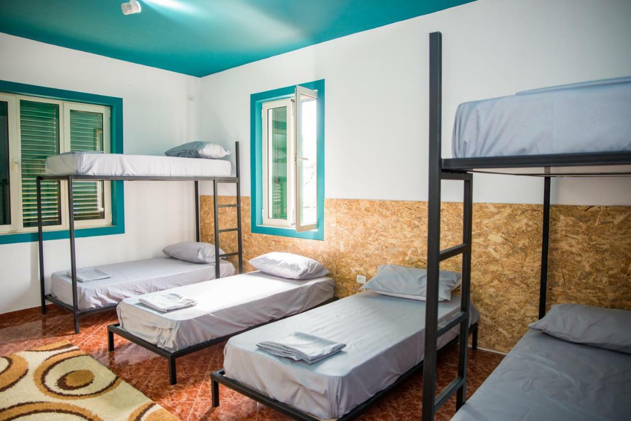 Our Way Guest House & Hostel Shkodër Exteriör bild