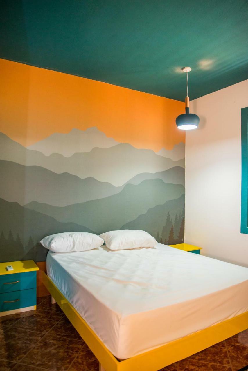 Our Way Guest House & Hostel Shkodër Exteriör bild